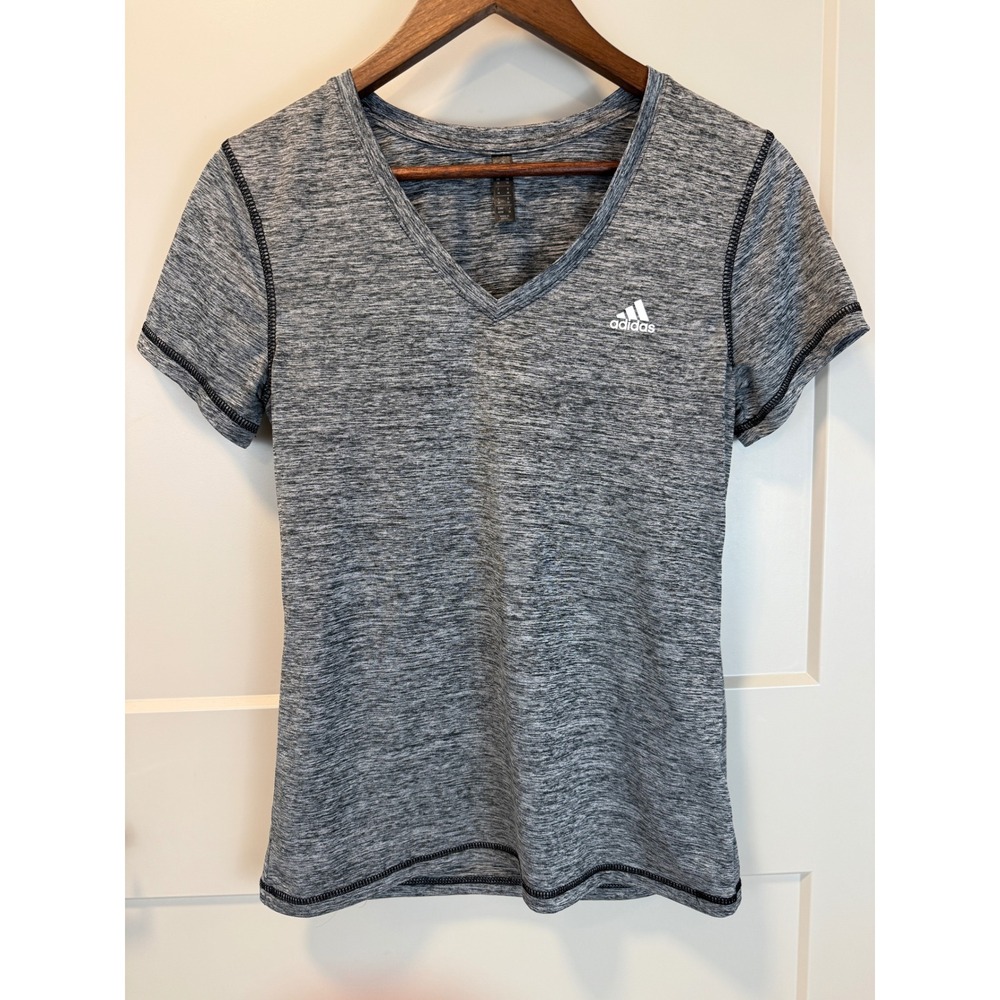 Adidas Women's Gray V-Neck Golf T Shirt‎ Size M Athletic